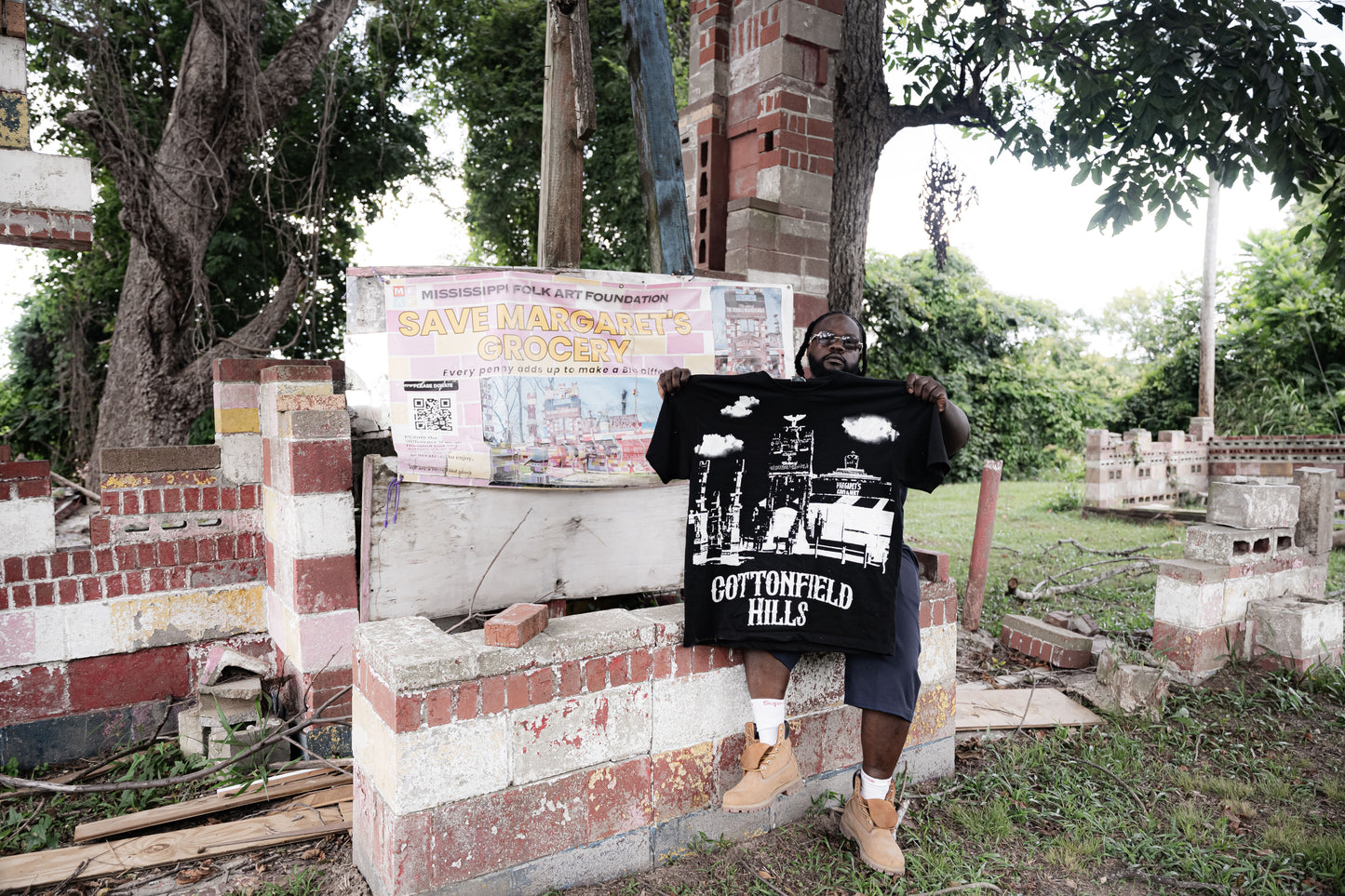 "MARGARET'S GROCERY" TEE